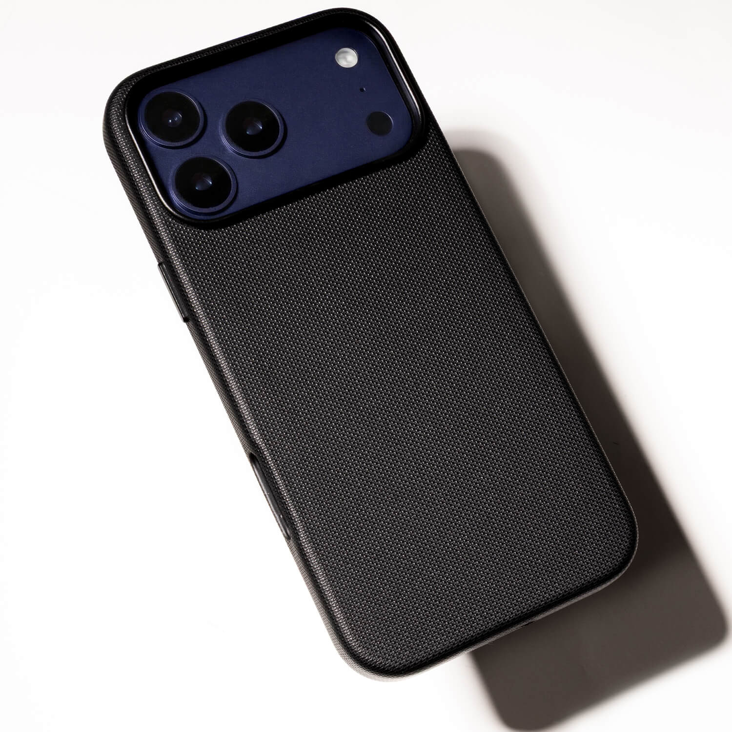 Etteri Elegant Mag case for iPhone 17 Air 6,6" black